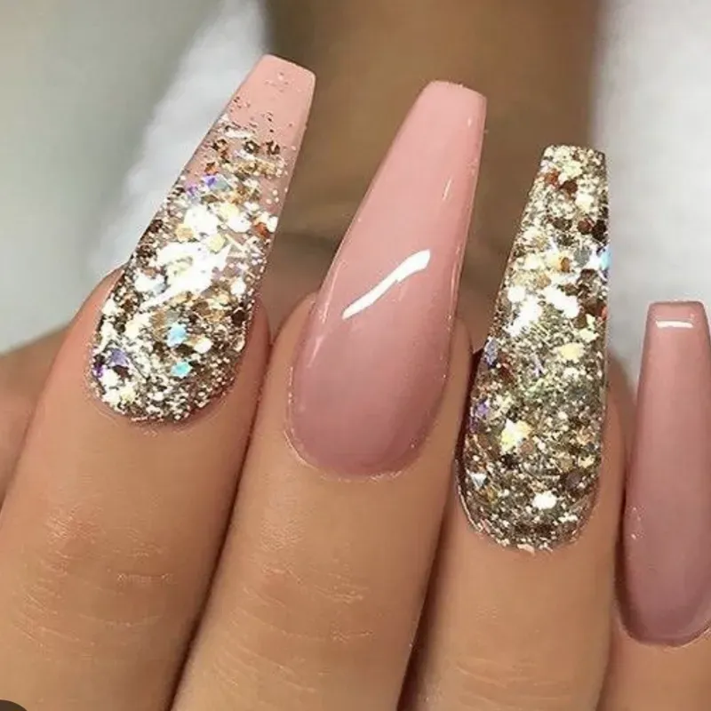 *Manicura con Poligel + pintura de gel 