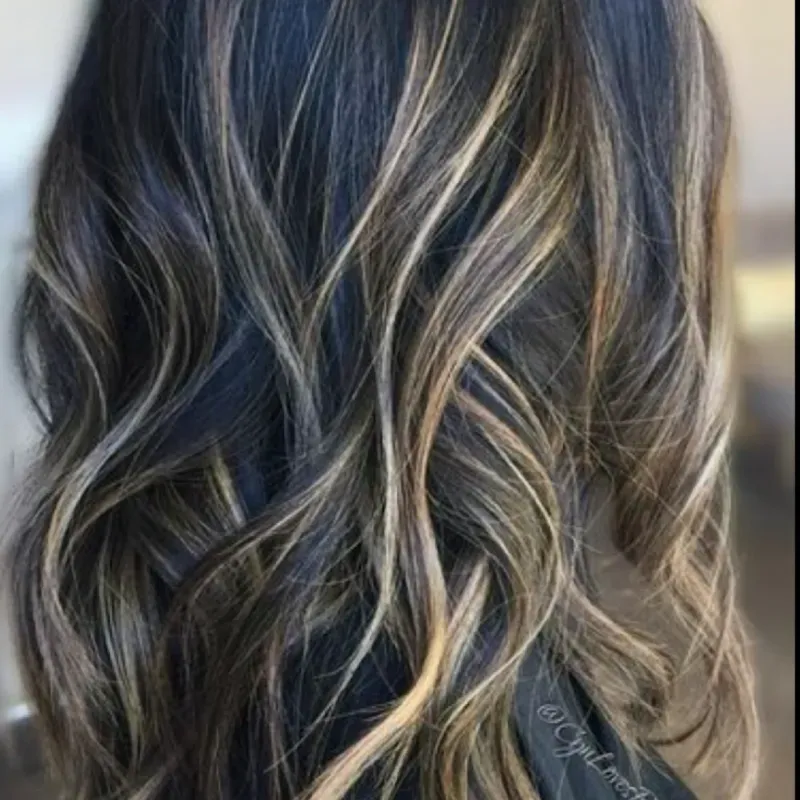 Mechas, Iluminaciones y Balayage 