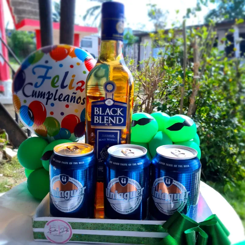 Caja variada para hombre