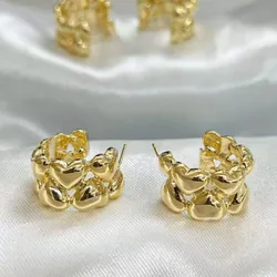 Aretes de oro golfi
