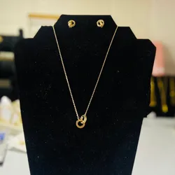 Set de cadenas y aretes  ✨