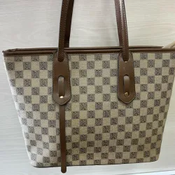 Cartera Grande