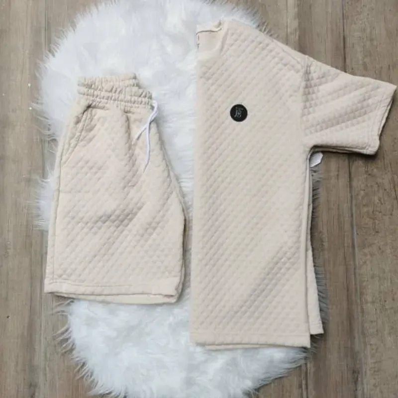 Conjunto Pulover y short 