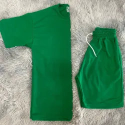 Conjunto de Pulover y short 