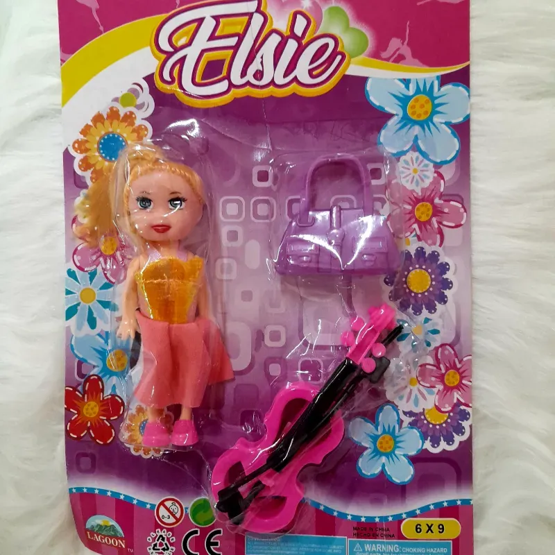 Juguete Barbie con violín 🎻 y bolso 👜