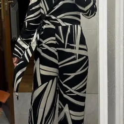 Mono de mujer talla M