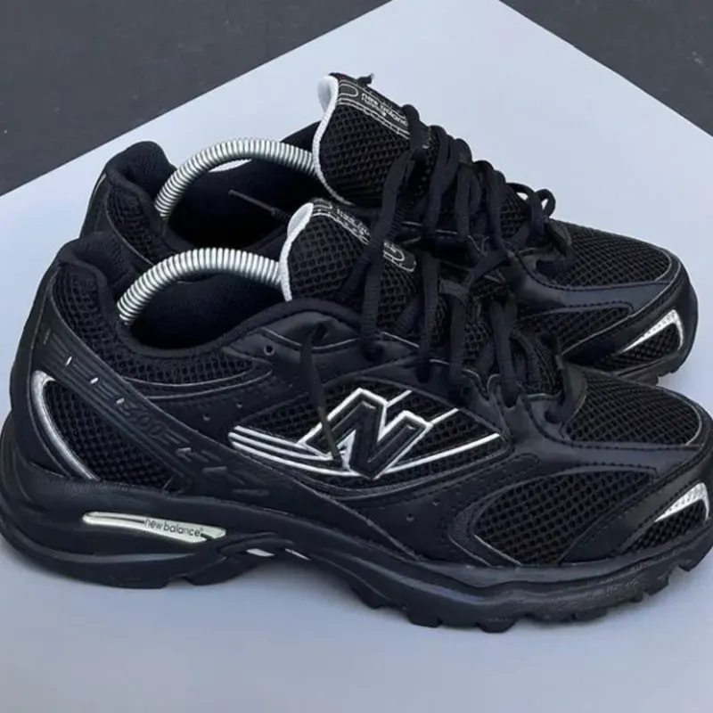 New balance 530