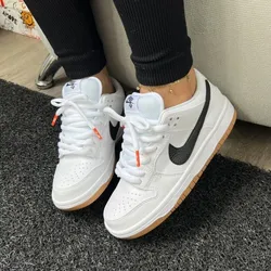 🤍🖤 Nike 🤍🖤