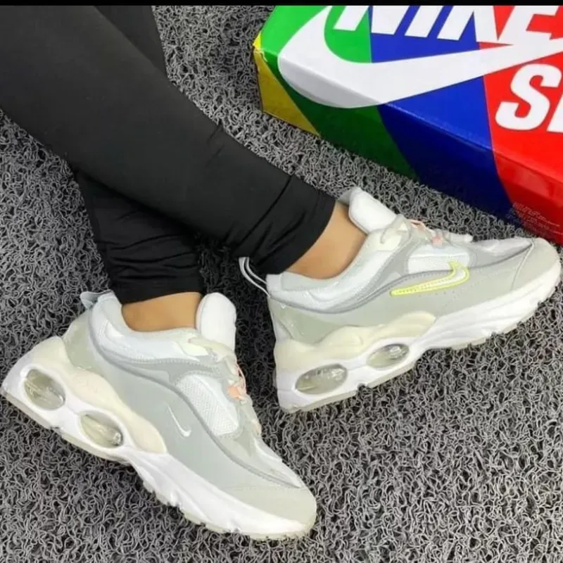 Nike válvulas 