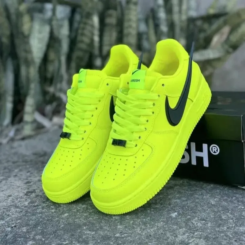 Nike 