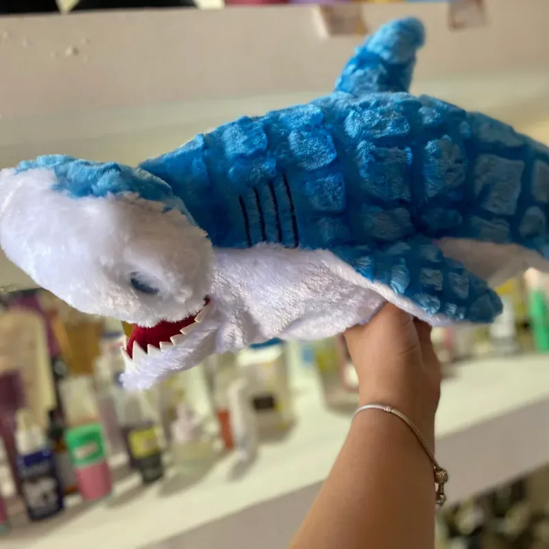 Peluche tiburón 