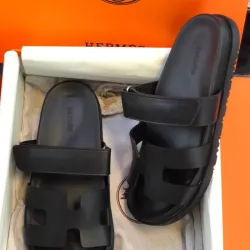 Sandalias estilo Hermes 