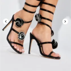 Tacones de muelle con diseño de flores 