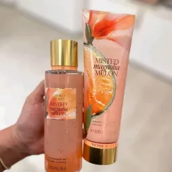 🍉Victoria's Secret – Misted Magnolia & Melon