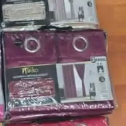 Cortina tapasol  con borlas [ rojo vino ]