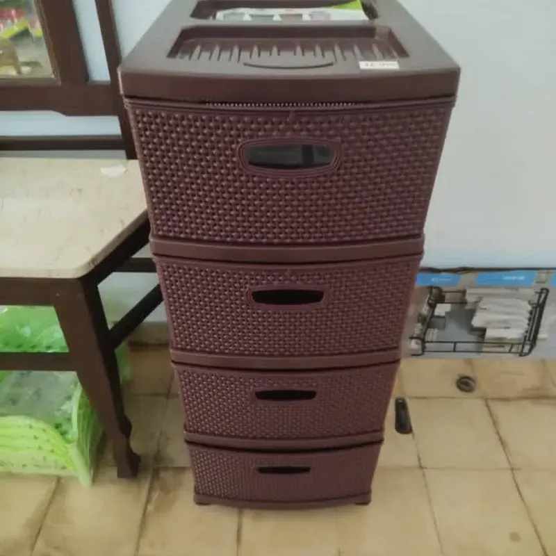 Gavetero plástico de 4 niveles 