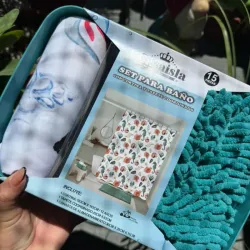 Juego de cortina, alfombra y organizador___ta__