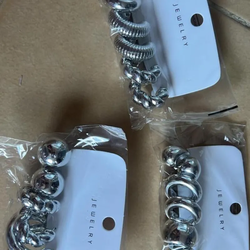 Aretes 
