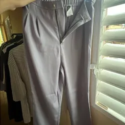Pantalón Gris