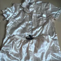 Pijama Satinado 