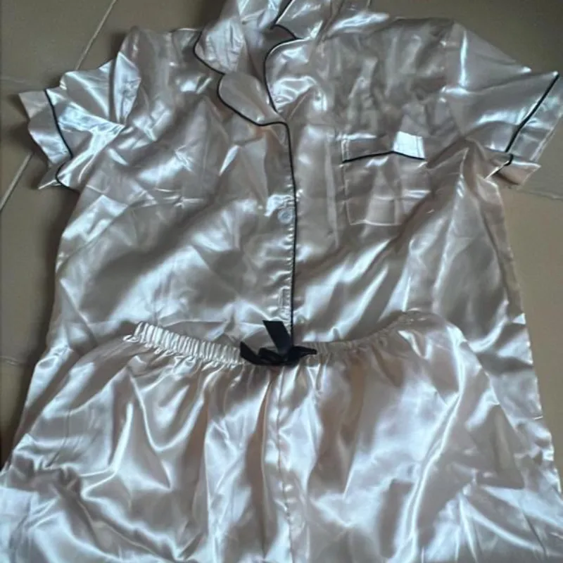 Pijama Satinado 