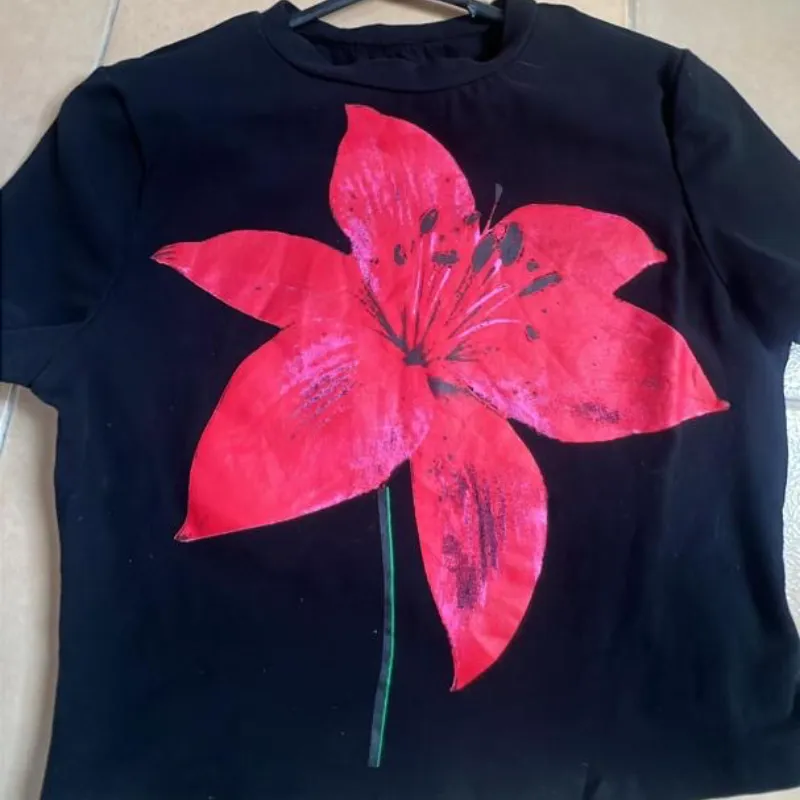 Pulover Negro Flor
