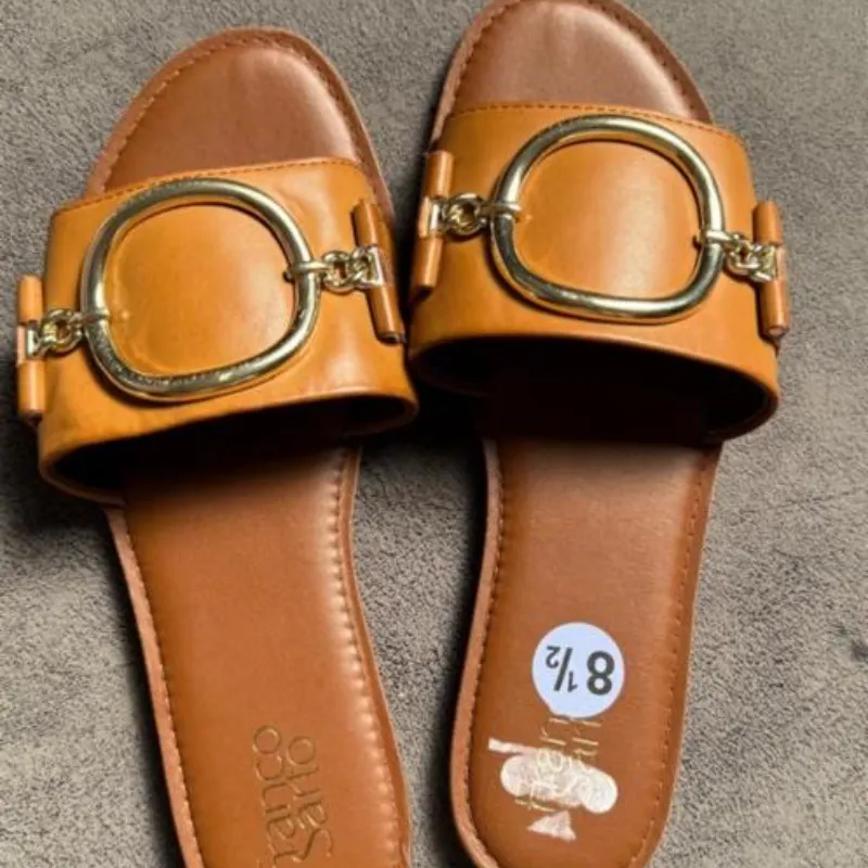 Sandalias Carmelita