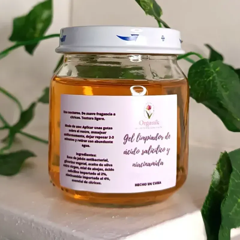 Gel limpiador de ácido salicílico y niacinamida 