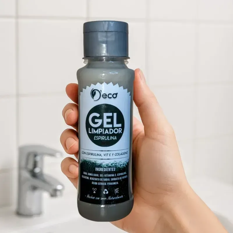 Gel limpiador de espirulina