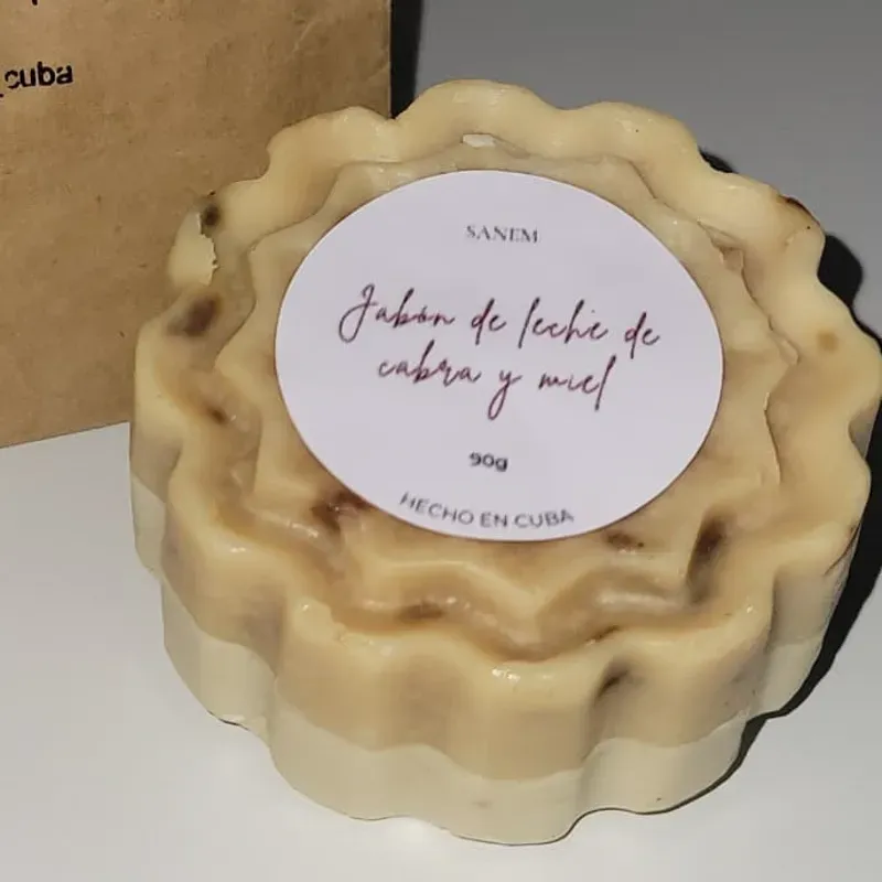 Jabón de leche de cabra y miel