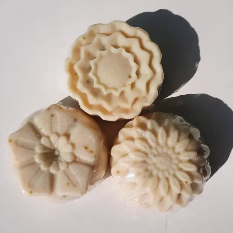 Jabón de piña con ácido salicílico (BHA)