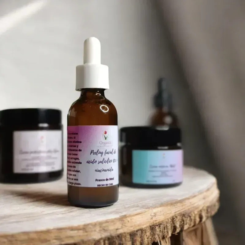 Peeling de ácido salicílico y niacinamida