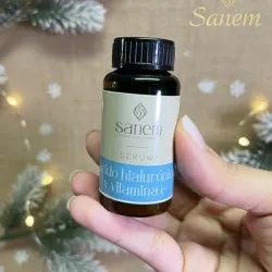 Sérum de ácido hialurónico y vitamina E