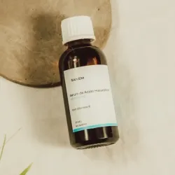 Sérum de ácido hialurónico y vitamina E