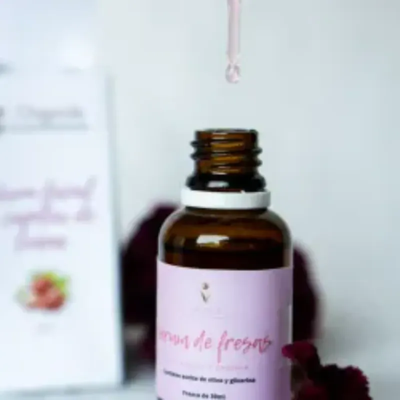 Sérum facial y capilar de fresas