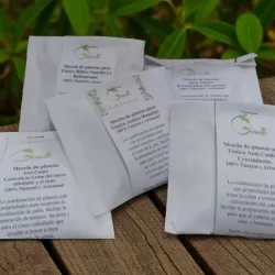 Tónico capilar restaurador del cabello (mezcla de plantas)