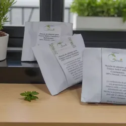 Tónico hidronutritivo y refrescante (mezcla de plantas troceadas)