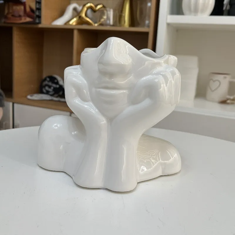 Adorno de rostro de mujer