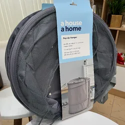 Cesto con ruedita para ropa