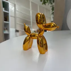 Perrito de globo