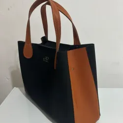 Bolso de piel azteca