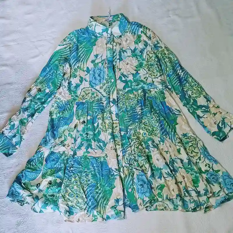 Vestido camisero can can estampado turquesa mangas largas