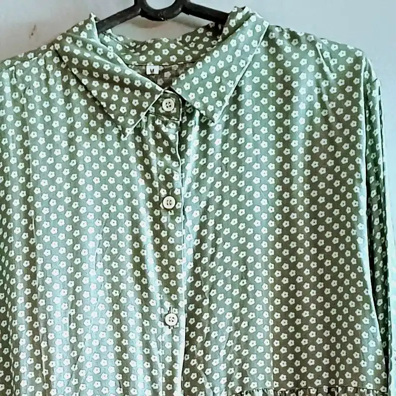 Vestido camisero can can fluído mangas corto