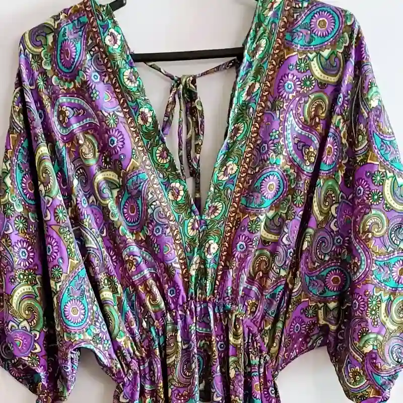 Vestido de seda mangas mariposa largo 