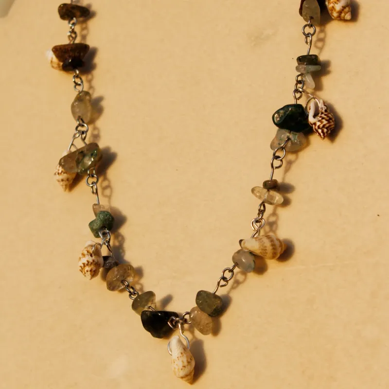 Collar de piedras