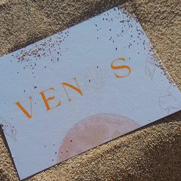 
    ❥  Estilo_Venus es una tienda joven, con ideas contemporáneas y diversas. Creada para quienes buscan lucir un estilo único, atemporal y diferente.  Se ajusta a calidad, estilo y distinción en cada prenda adquirida, reflejo de nuestro compromiso con la autenticidad y estetica.

   ❥  Si deseas crear tu propia marca personal, pisar fuerte a donde quiera que vayas, portar piezas representativas captando las miradas a tu alrededor; entonces llegaste al lugar indicado pues nuestro espacio reúne una cuidadosa selección y creación de productos. Diseñada exclusivamente para aquellos clientes que valoran la elegancia, la comodidad y el buen gusto. En nuestra tienda no solo le ofrecemos una atención personalizada mas una variedad de artículos sino también un estilo de Vida.
                                     ᰔᰔᰔ