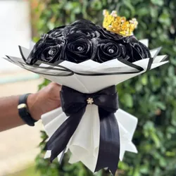 Ramo de 12 rosas eternas
