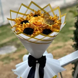 Ramo de 5 girasoles eternos