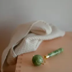 Rodillo Facial de Jade