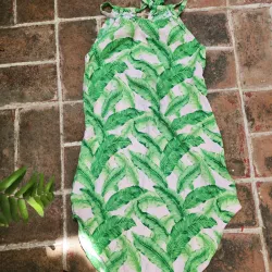 Vestido de Lino Diseño hojas.